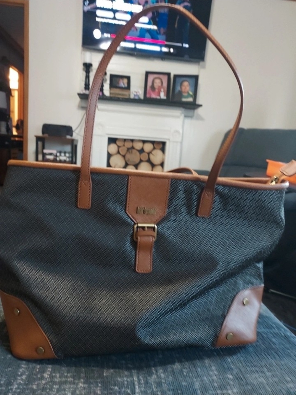 SHOULDER TOTE BAG